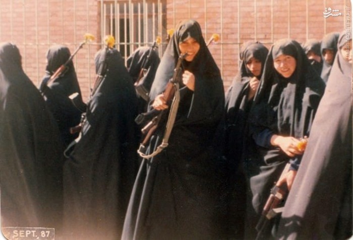 نقش زنان سمنانی در دفاع مقدس نقش زنان سمنانی در دفاع مقدس