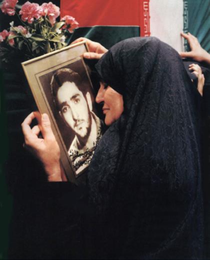 باز سازی بستان اولین" اردوی جهادی" شهید عباس زاده/ به تحصیل اهمیت زیادی می داد؛ آخرین نامه را با دست خط خودم برایش نوشتم باز سازی بستان اولین" اردوی جهادی" شهید عباس زاده/ به تحصیل اهمیت زیادی می داد؛ آخرین نامه را با دست خط خودم برایش نوشتم