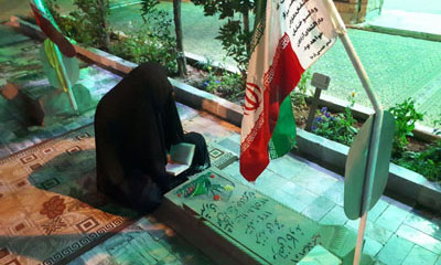 حفظ دستاوردهای انقلاب راه نفوذ دشمن را میبندد حفظ دستاوردهای انقلاب راه نفوذ دشمن را میبندد