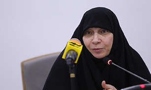 انقلاب اسلامی ایران زنان را وارد عرصههای اجتماعی کرد انقلاب اسلامی ایران زنان را وارد عرصههای اجتماعی کرد