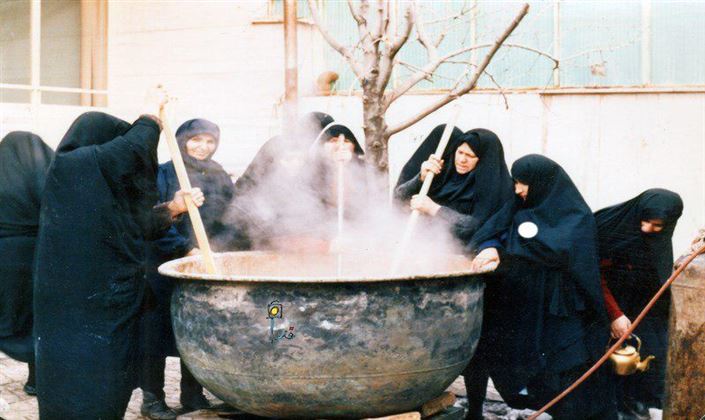 پخت نان قندی با مربای شور پخت نان قندی با مربای شور