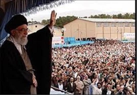 در جمع خانواده هاى شهدا، مفقودان و گروهى از جانبازان و آزادگان استان لرستان 