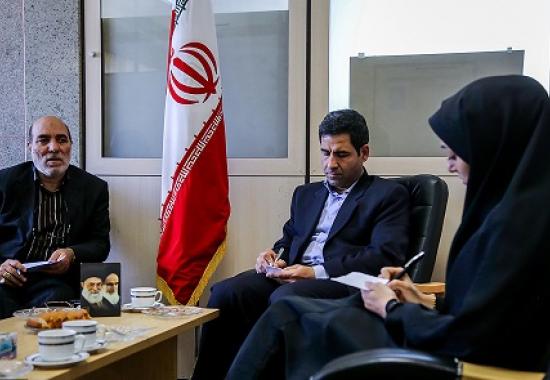 رونمایی از پنج عنوان کتاب در سالروز آزادی خرمشهر/ بروشور اسناد دفاع مقدسی به یونسکو می‌رود