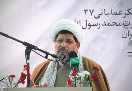 دلجویی نماینده ولی فقیه در نیروی قدس سپاه از خانواده شهید مدافع حرم