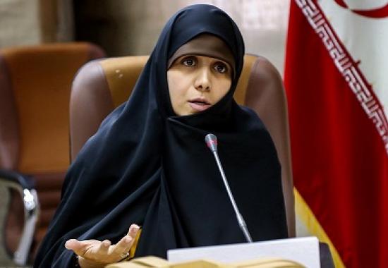 معاون فرهنگی سازمان نشر آثار و ارزش‌های مشارکت زنان در دفاع مقدس گفت: سردیس یک شهیده و یا همسر یک جانباز ارمنی در ایام دهه فجر رونمایی خواهد شد.